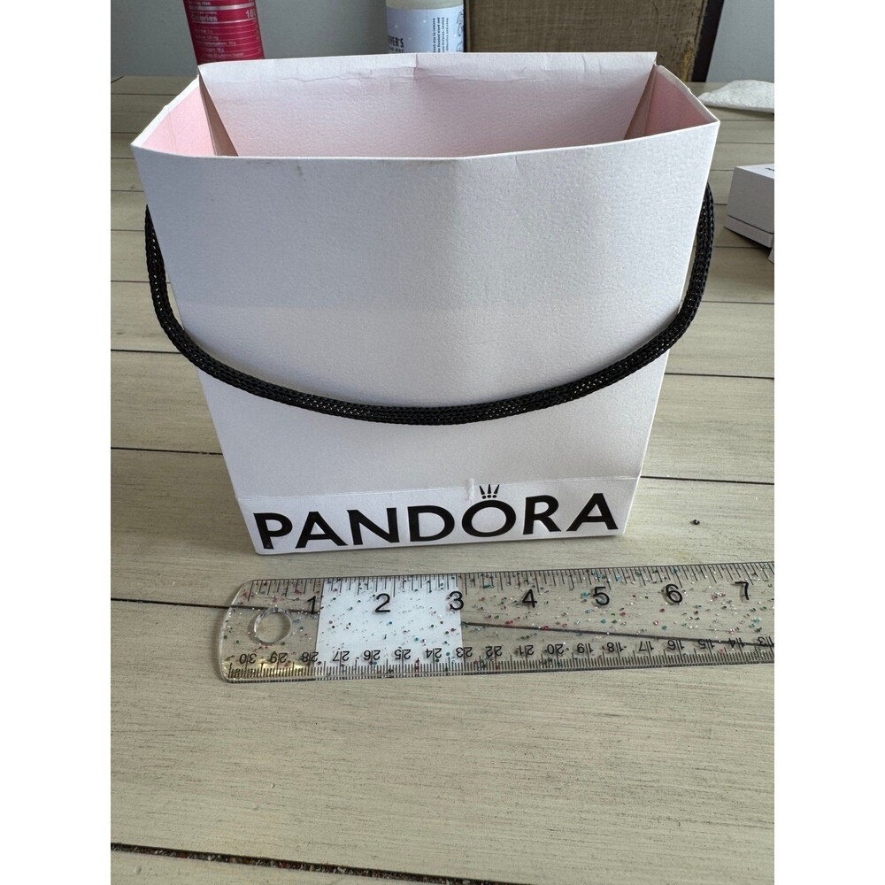 PANDORA Gift Bag with tissue
